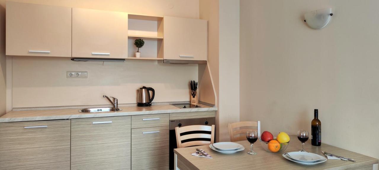 Royal Sun Apartments Slăntjev Brjag Exteriör bild