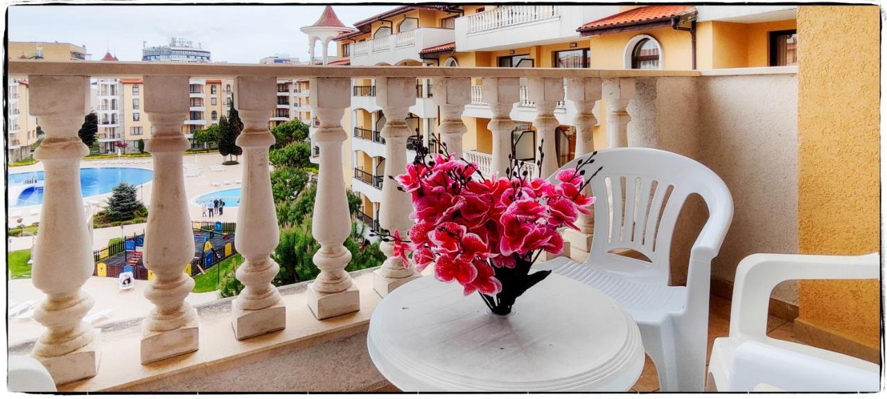 Royal Sun Apartments Slăntjev Brjag Exteriör bild