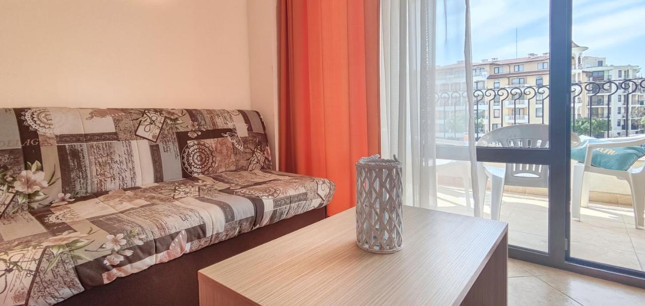 Royal Sun Apartments Slăntjev Brjag Exteriör bild