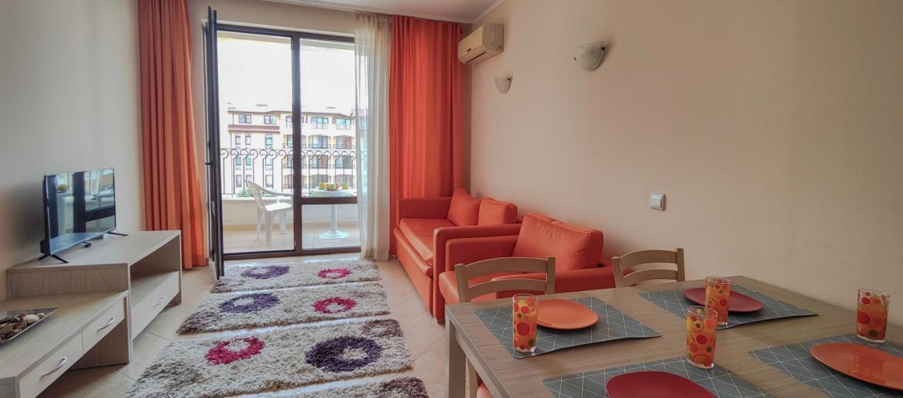 Royal Sun Apartments Slăntjev Brjag Exteriör bild