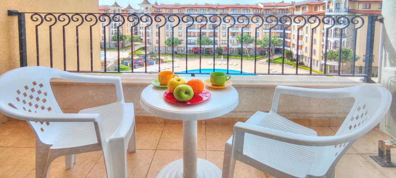 Royal Sun Apartments Slăntjev Brjag Exteriör bild