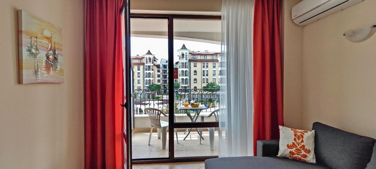 Royal Sun Apartments Slăntjev Brjag Exteriör bild