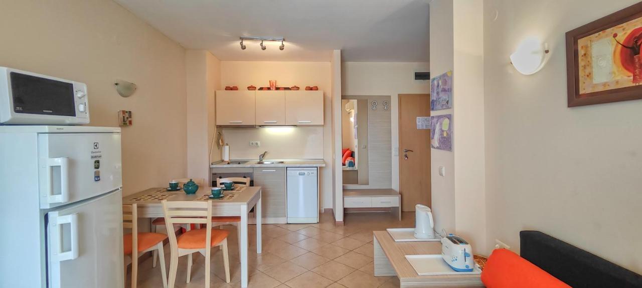 Royal Sun Apartments Slăntjev Brjag Exteriör bild