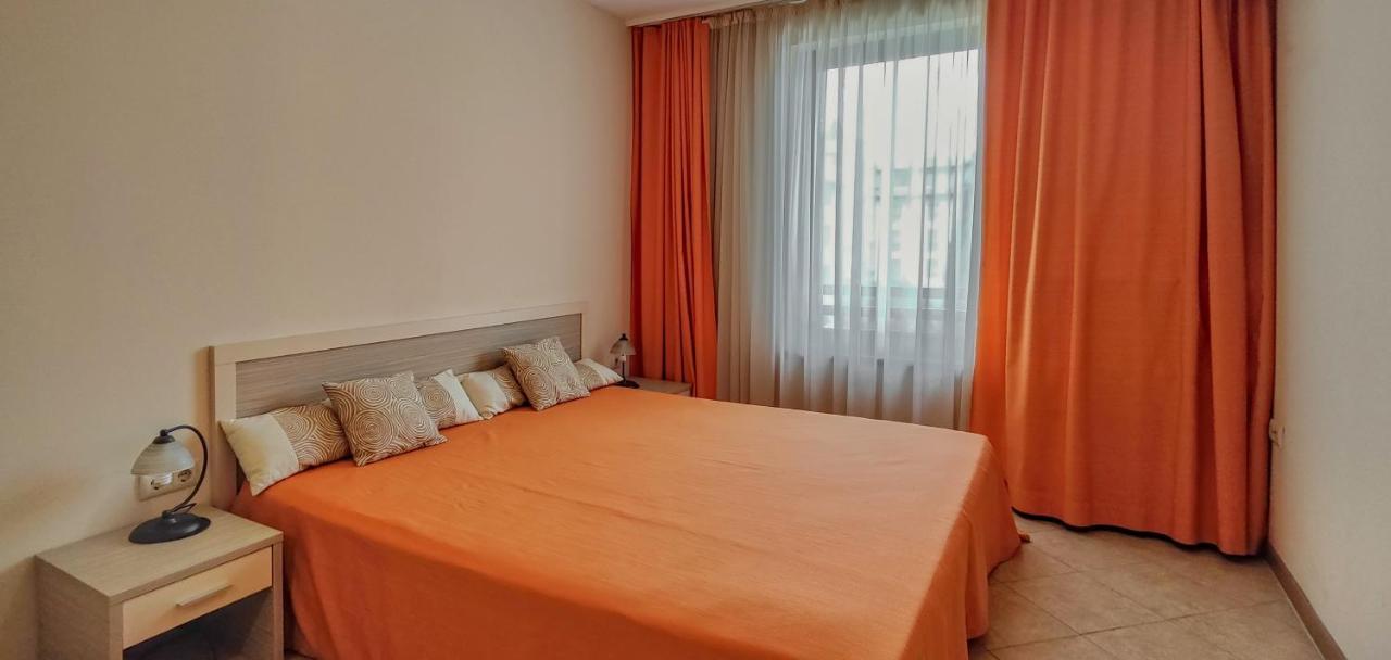 Royal Sun Apartments Slăntjev Brjag Exteriör bild