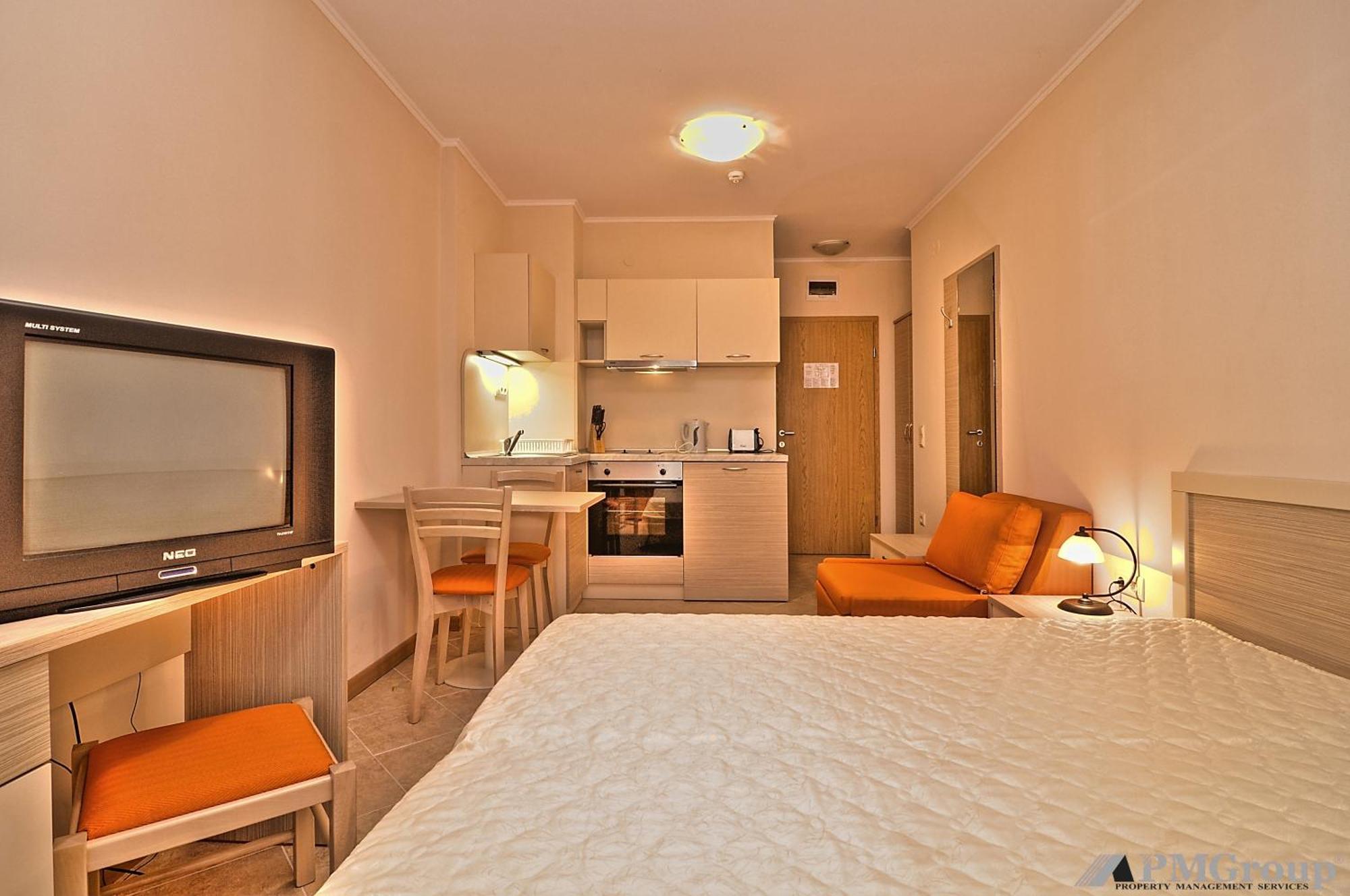 Royal Sun Apartments Slăntjev Brjag Rum bild