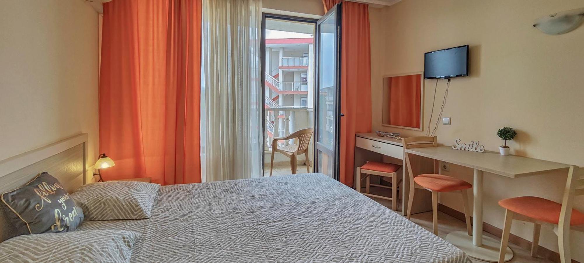 Royal Sun Apartments Slăntjev Brjag Exteriör bild