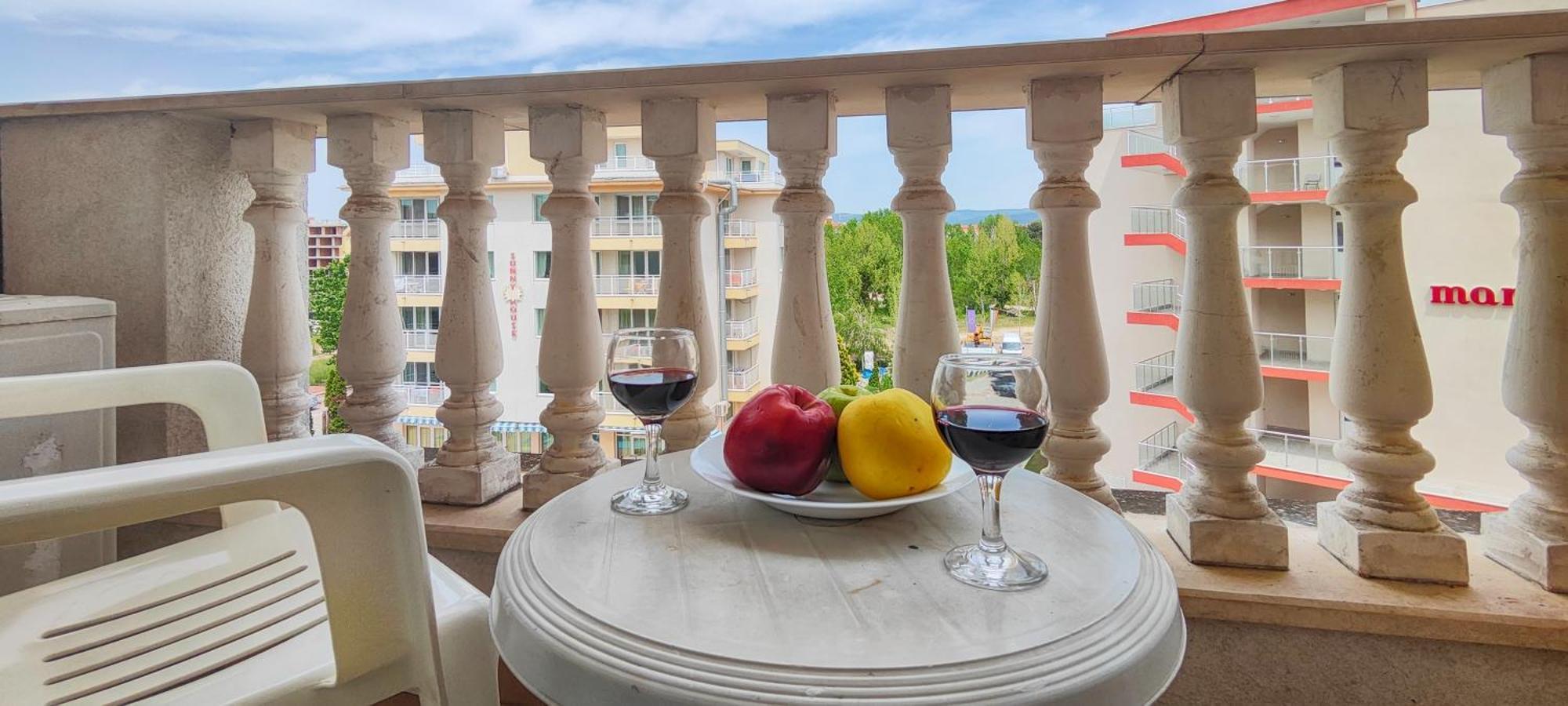 Royal Sun Apartments Slăntjev Brjag Exteriör bild